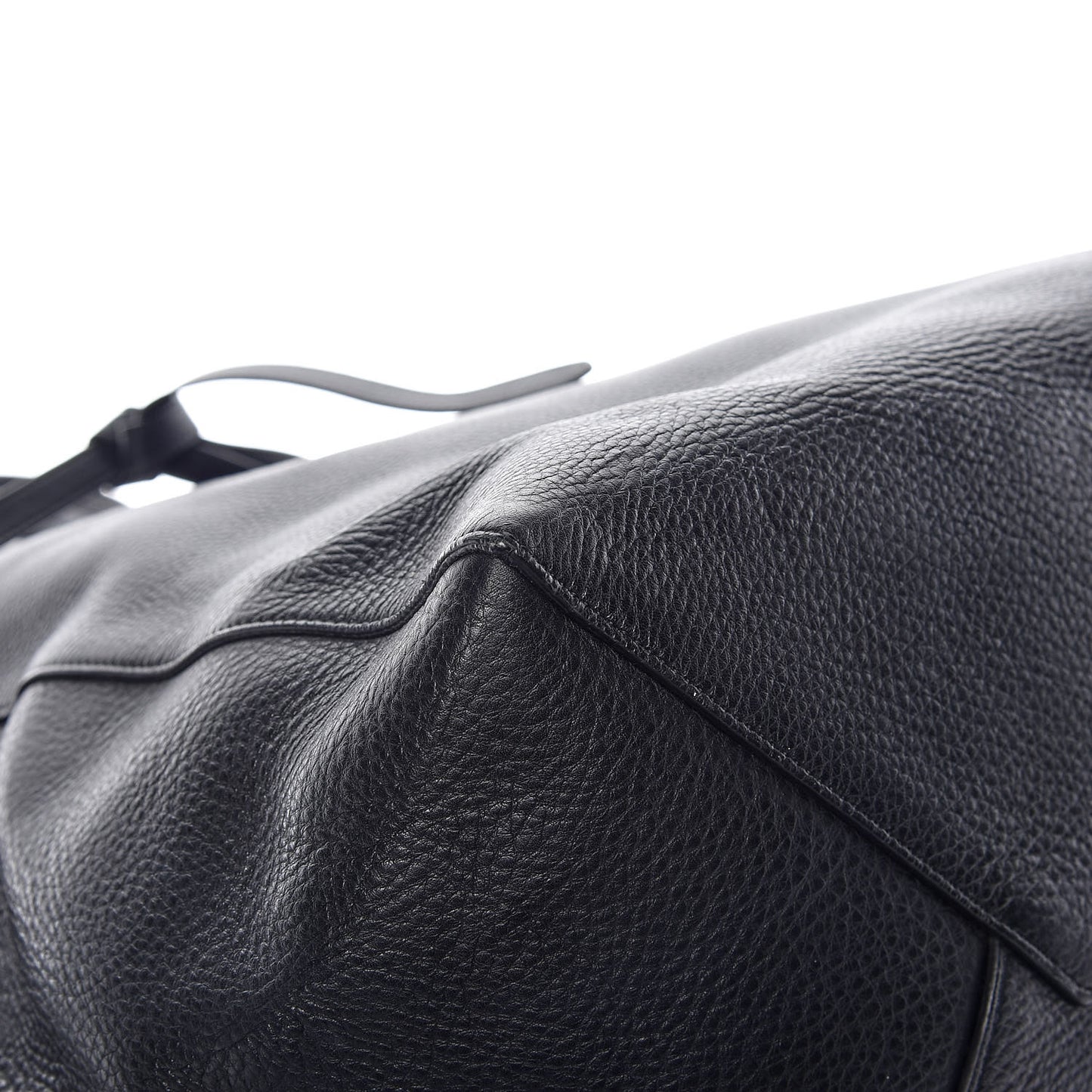 Soft Grained Calfskin Medium Belt Cabas Phantom Black