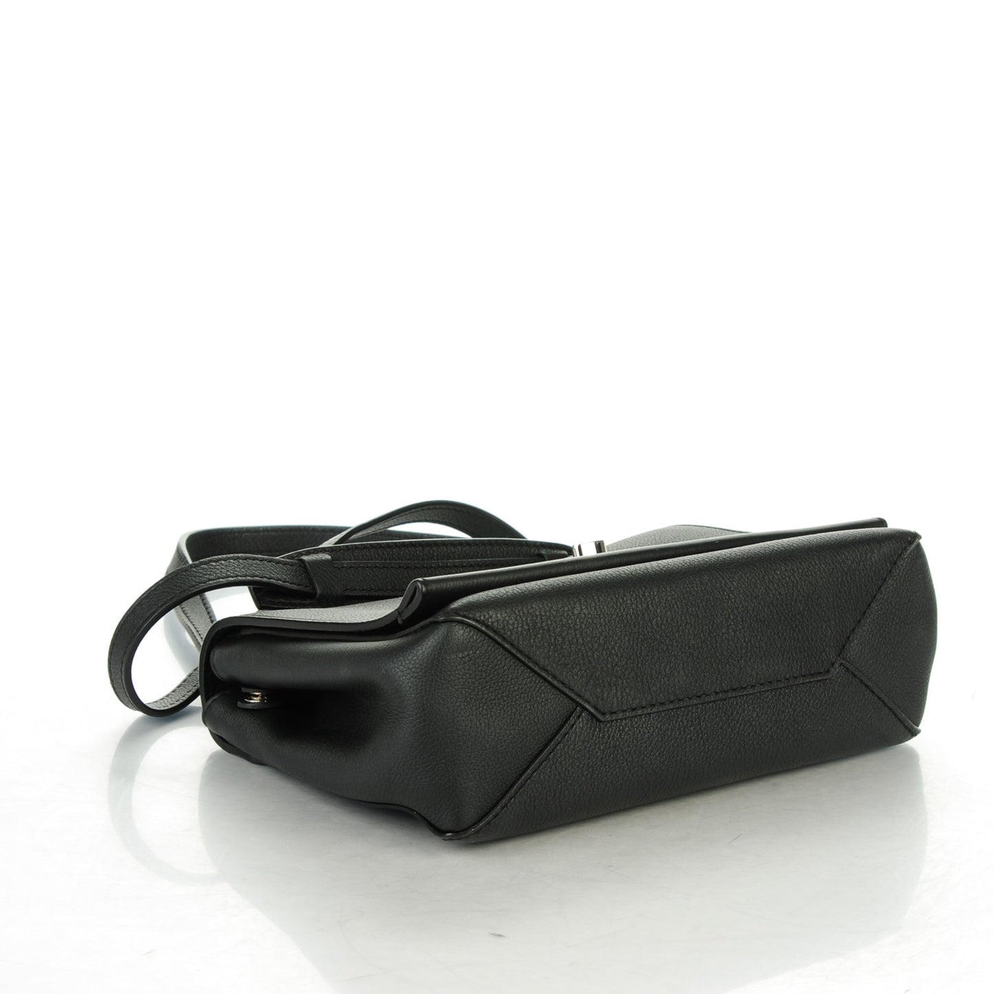 Calfskin Lockme II Chain Bag BB Black
