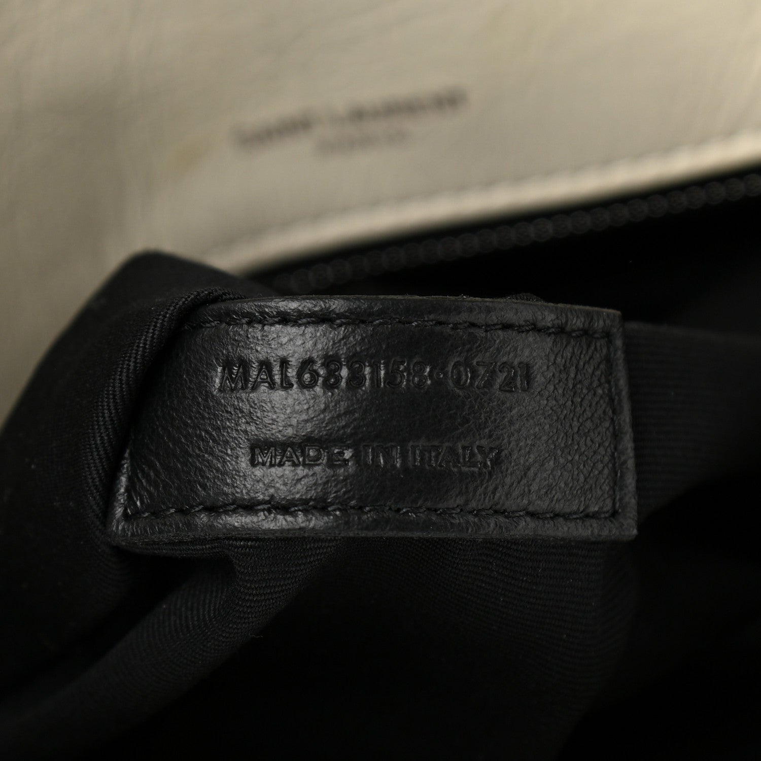 Saint Laurent Crinkled Calfskin Matelasse Monogram Medium Niki Chain Satchel Ivory 8 of 13