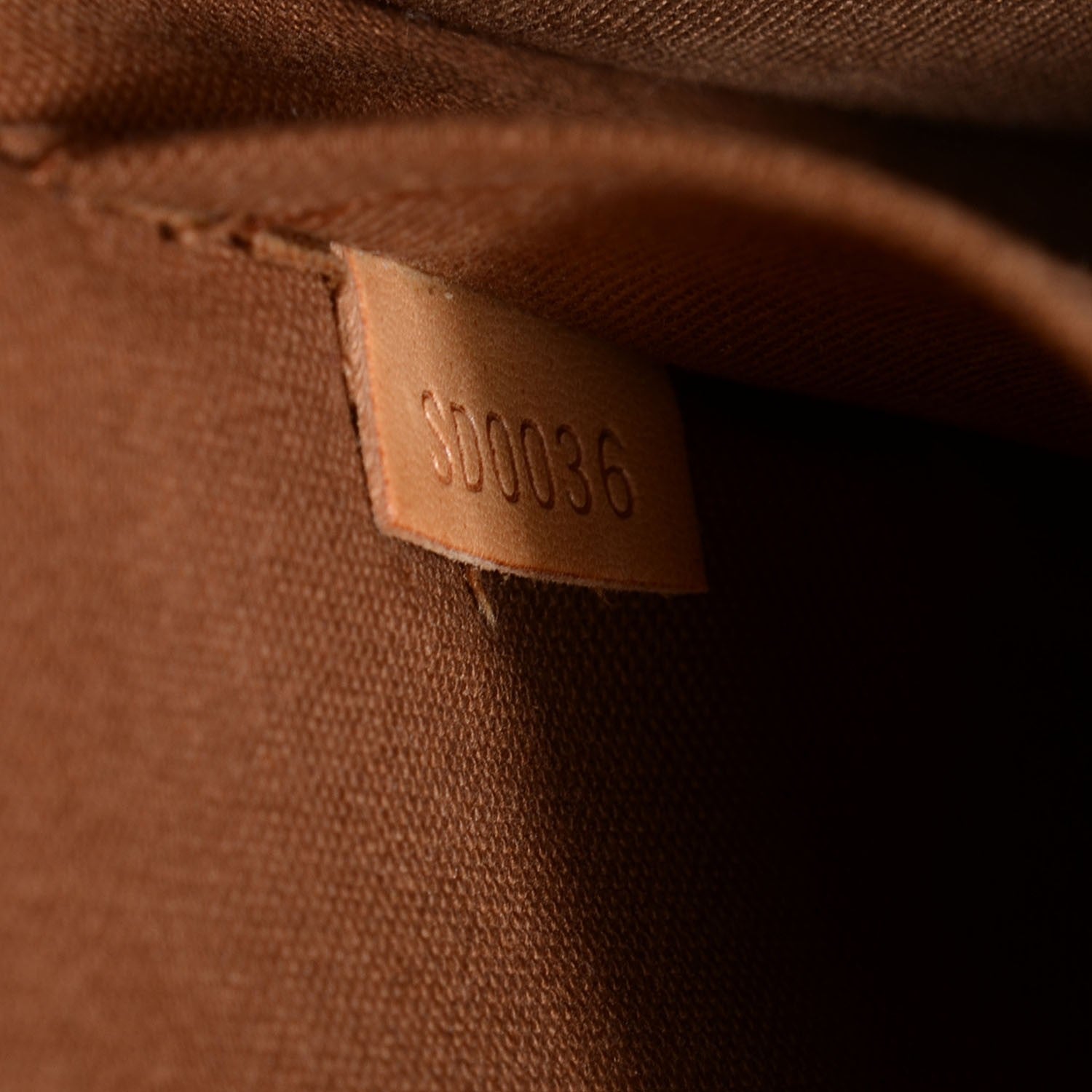 Louis Vuitton Monogram Popincourt Haut 7 of 7