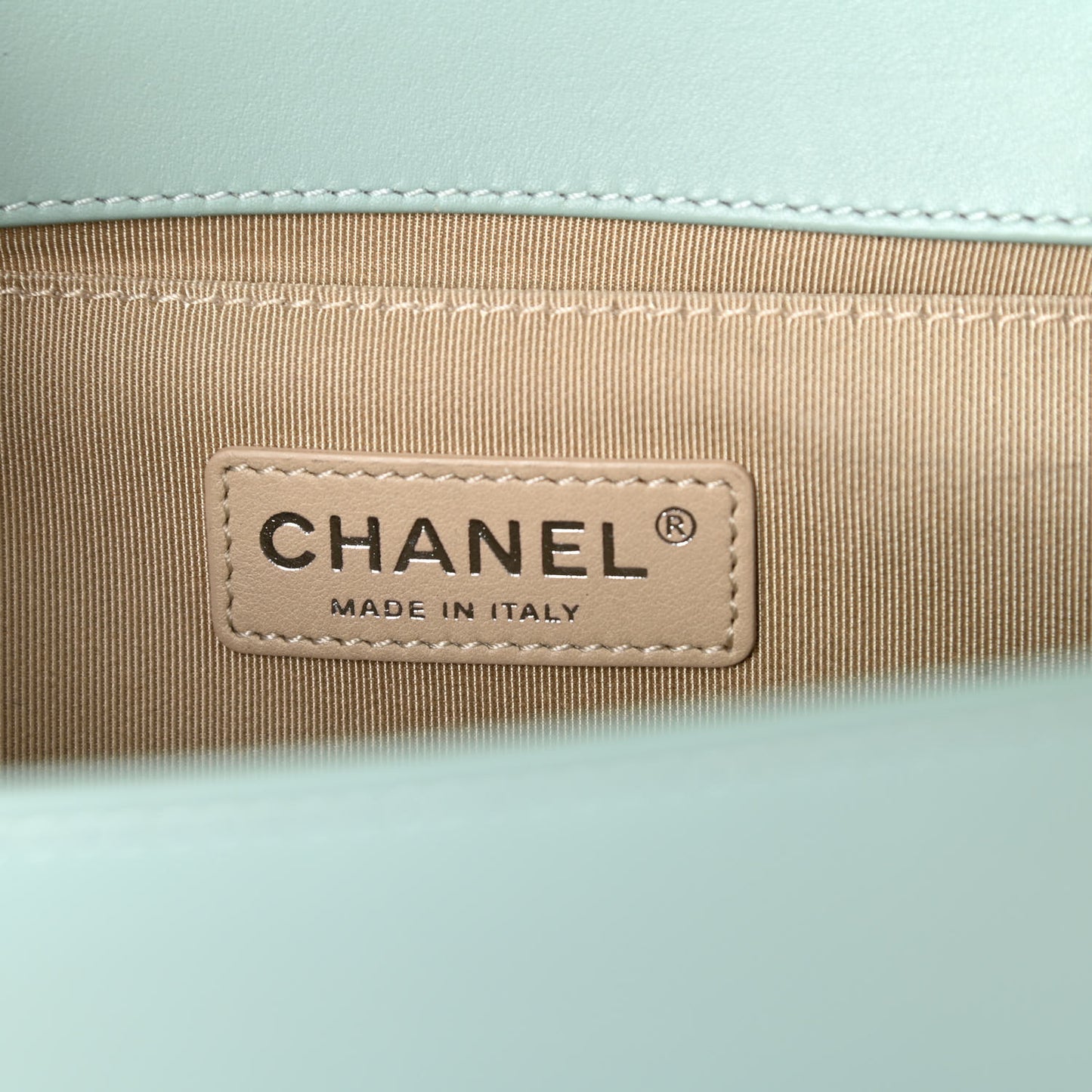 Patent Chevron Quilted Medium Boy Flap Green