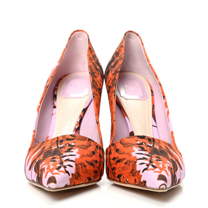 Christian Dior Canvas Printed Floral Pointed Toe Pumps 40 Multicolor 2 of 7