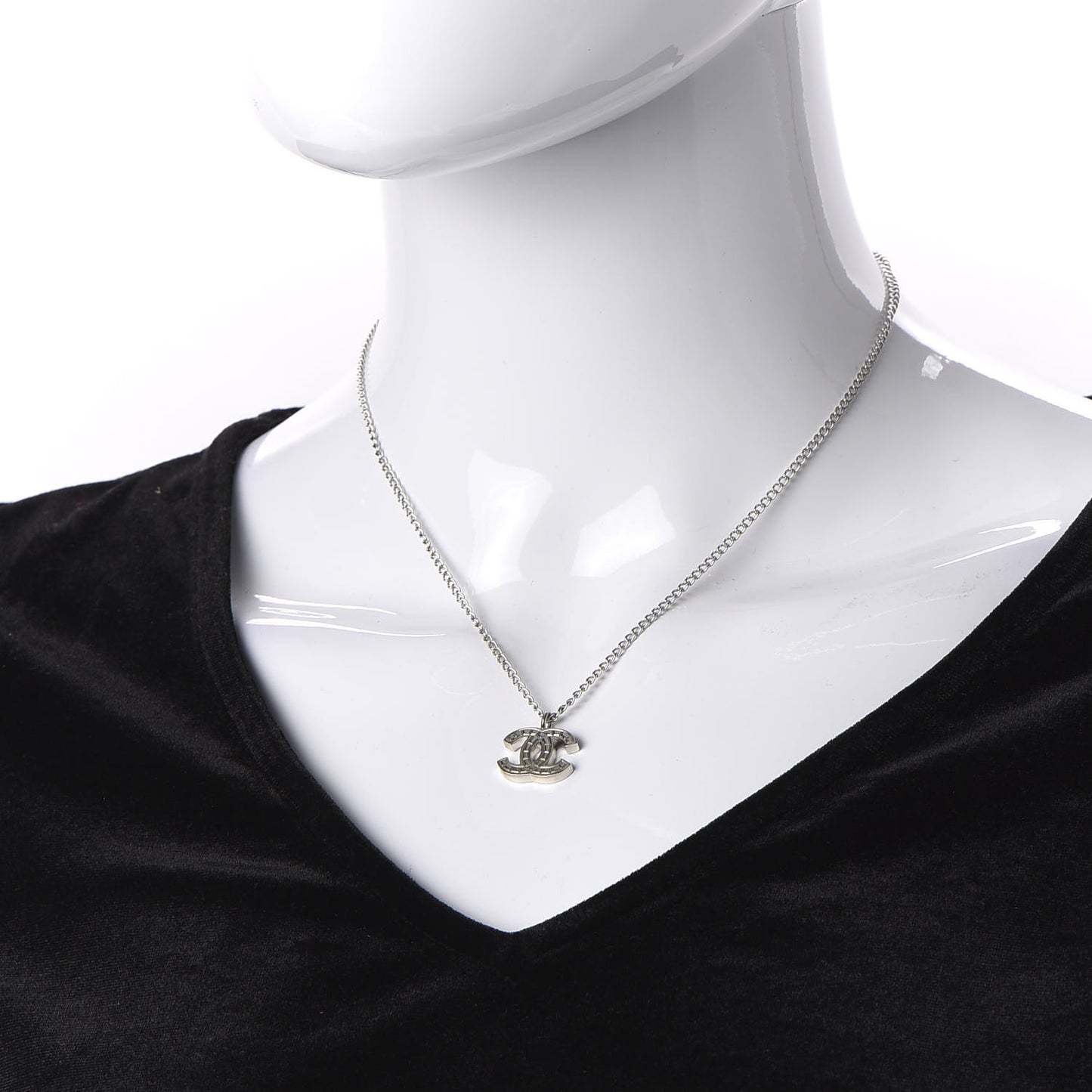 CC Pendant Necklace Silver