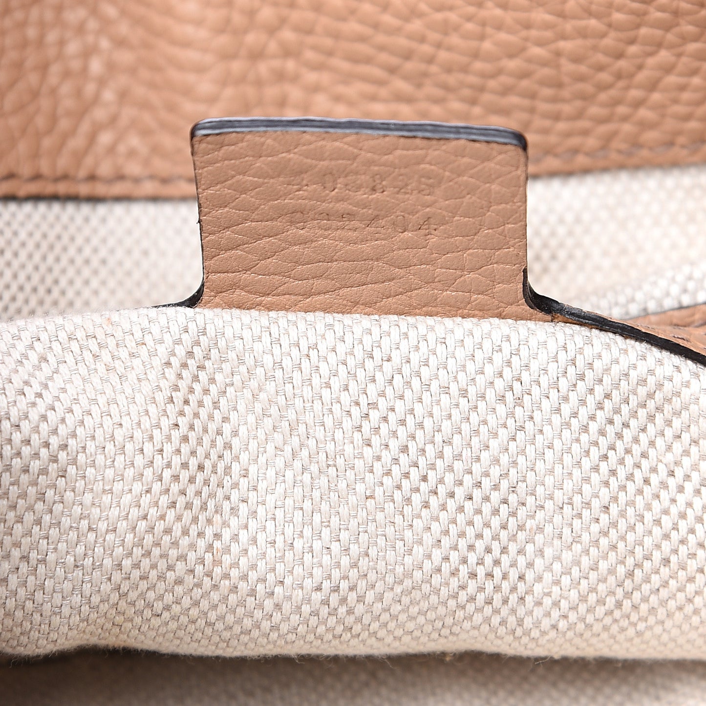 Pebbled Calfskin Large Soho Hobo Camelia