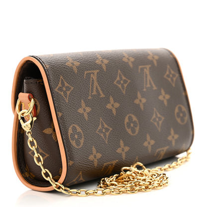 Louis Vuitton Monogram Pochette Camille 3 of 10