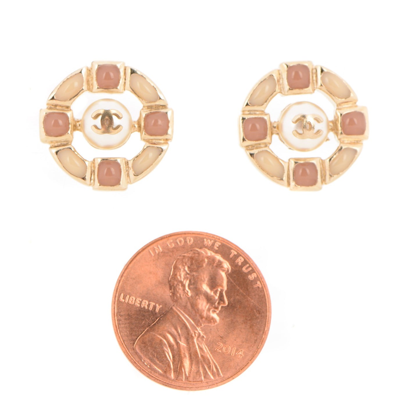 Pearl Gripoix CC Earrings Gold