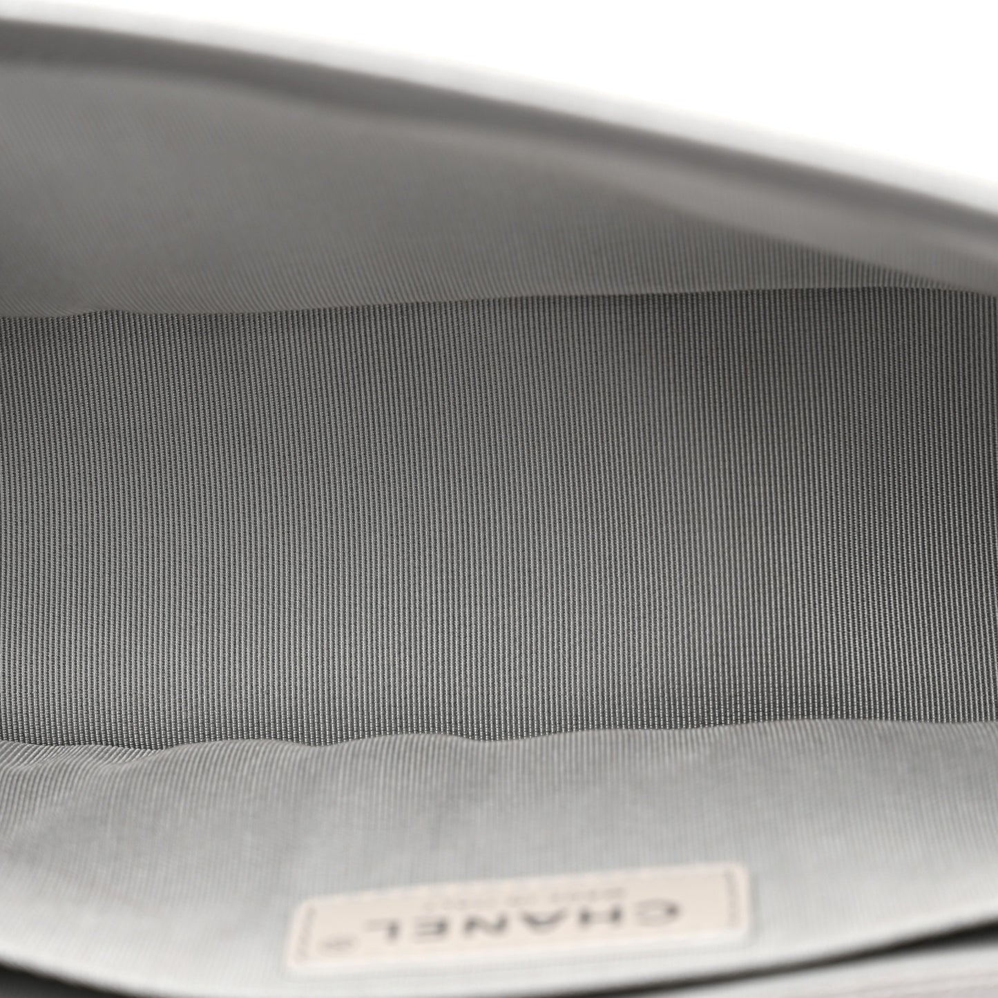 Metallic Caviar Chevron Quilted Medium Boy Flap Silver