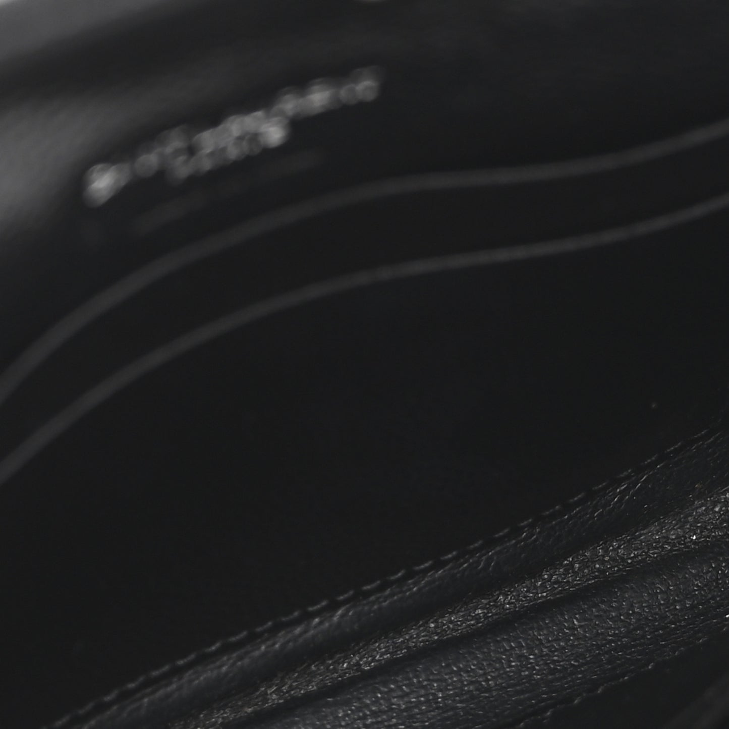 Grain De Poudre Matelasse Chevron Small Monogram Envelope Wallet Black