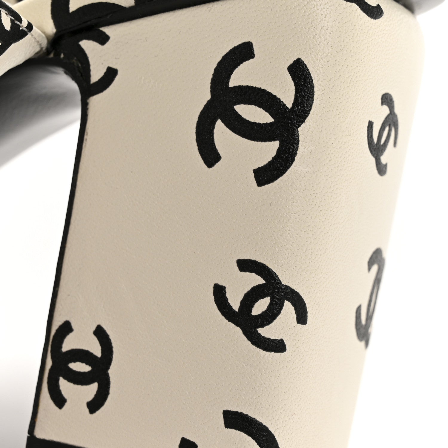 Chanel Printed Lambskin CC Sandals 41 White Black 1772323