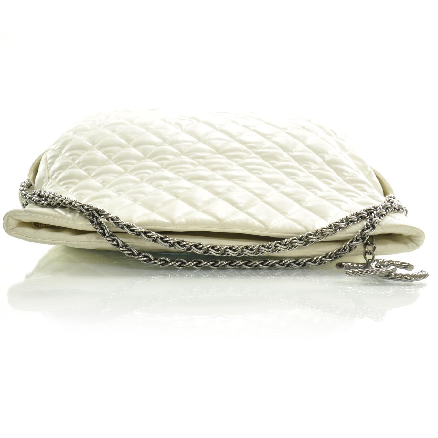 Lambskin Quilted Large Paris Moscou Red Square Bag Ivory