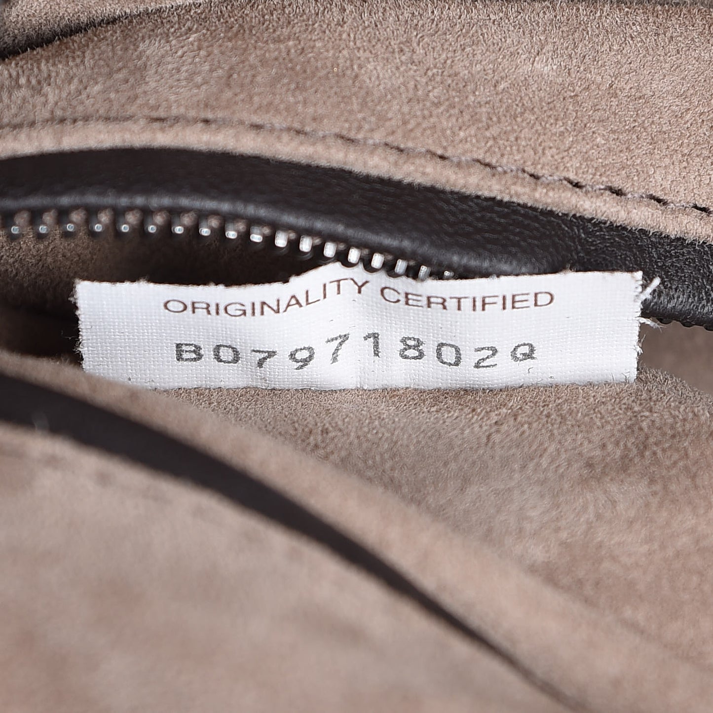 Nappa Intrecciato Medium Veneta Hobo Ebano