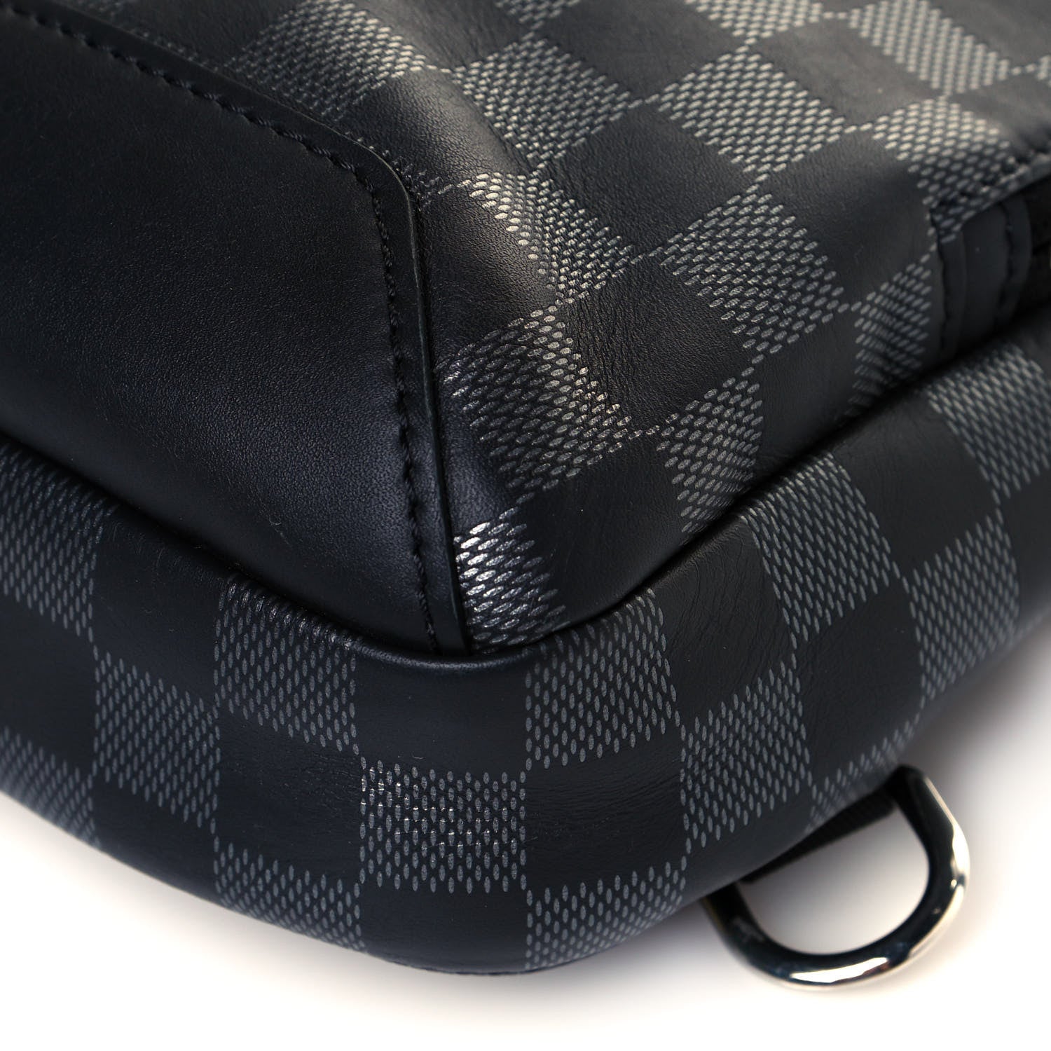 Louis Vuitton Damier Infini Avenue Sling Bag Onyx Silver 10 of 14