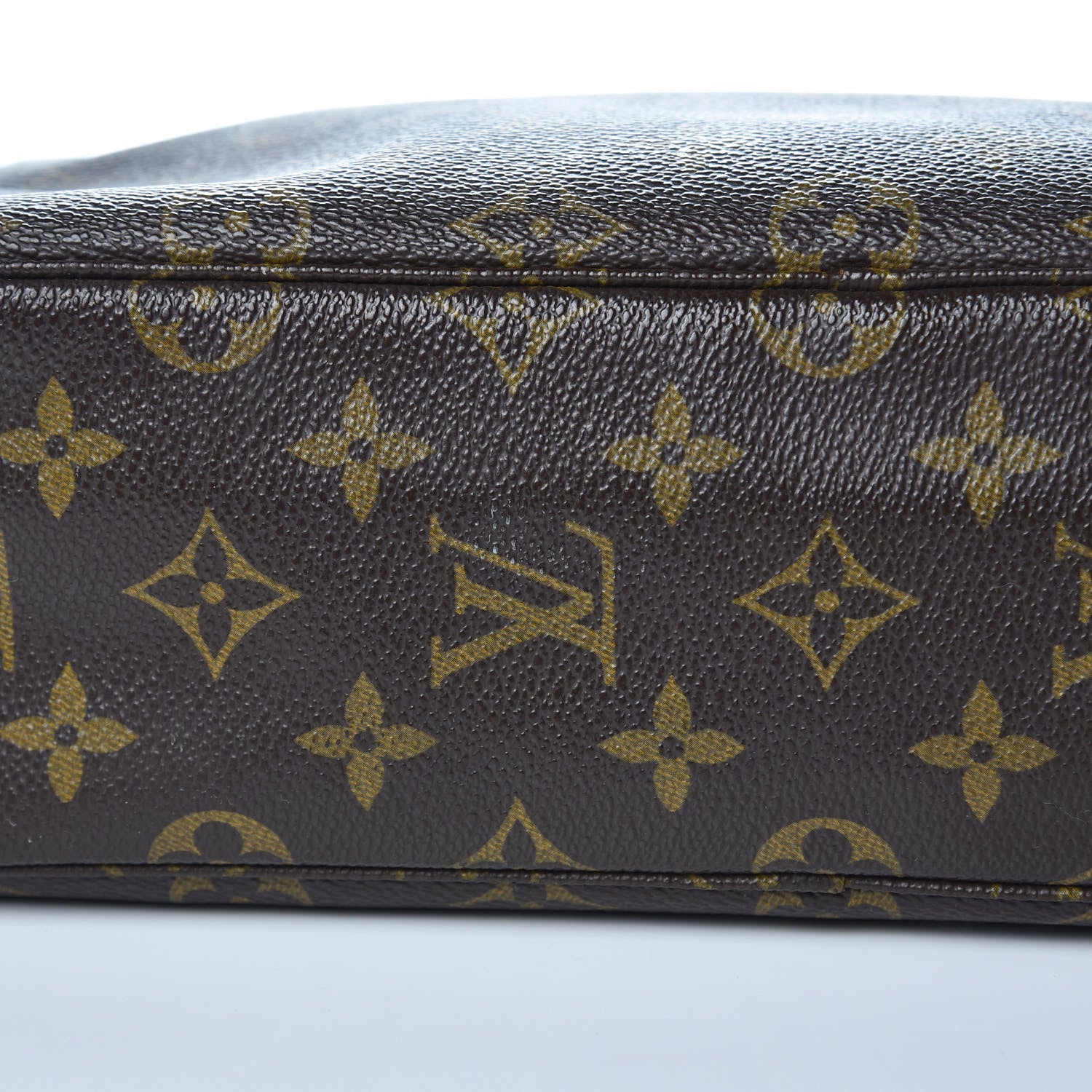 Louis Vuitton Monogram Trousse Toilette 28 11 of 15