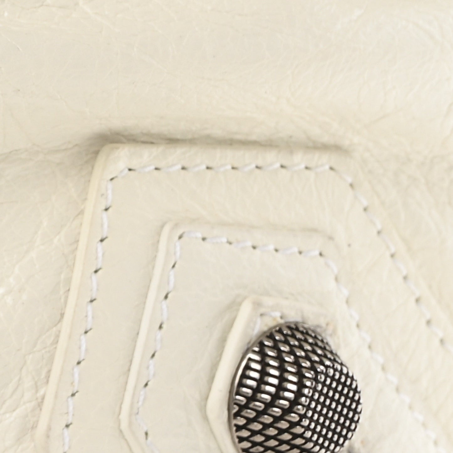 Agneau Arena Small Le Cagole Bucket Bag Optic White