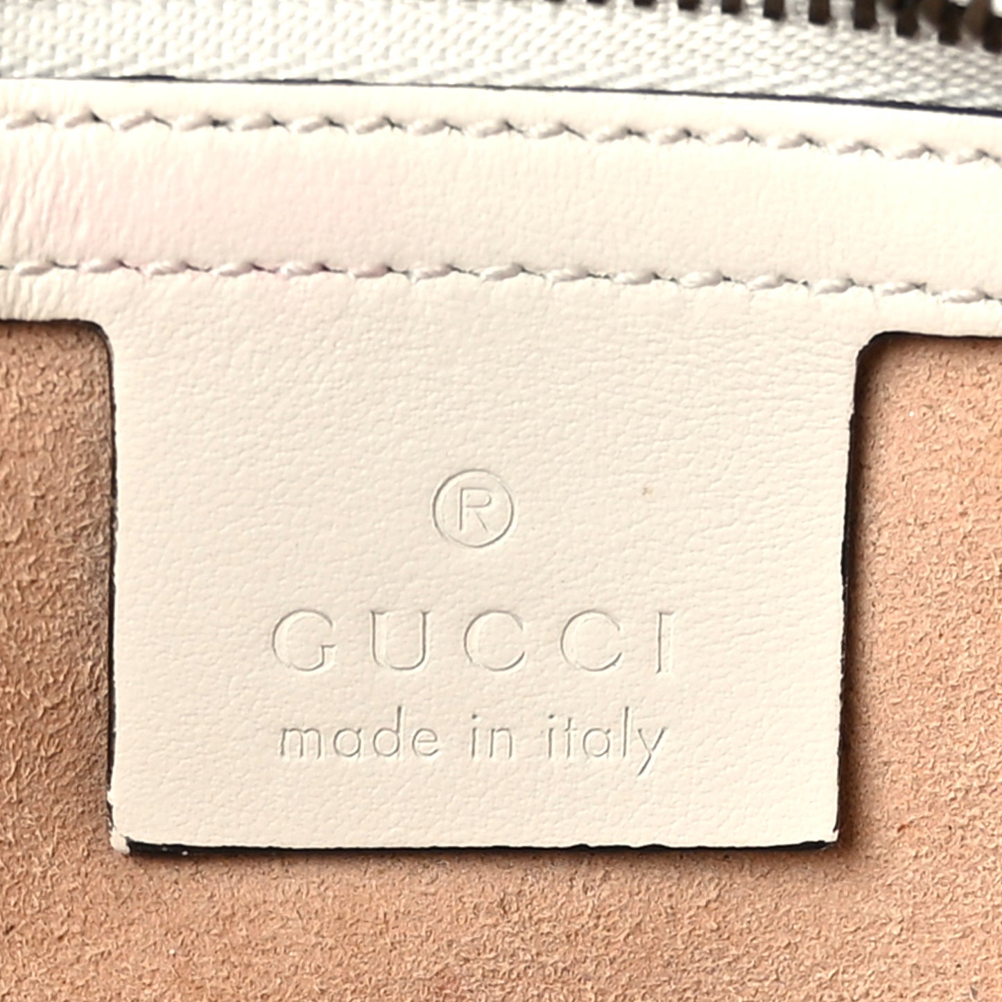 Calfskin Matelasse Small GG Marmont Shoulder Bag White
