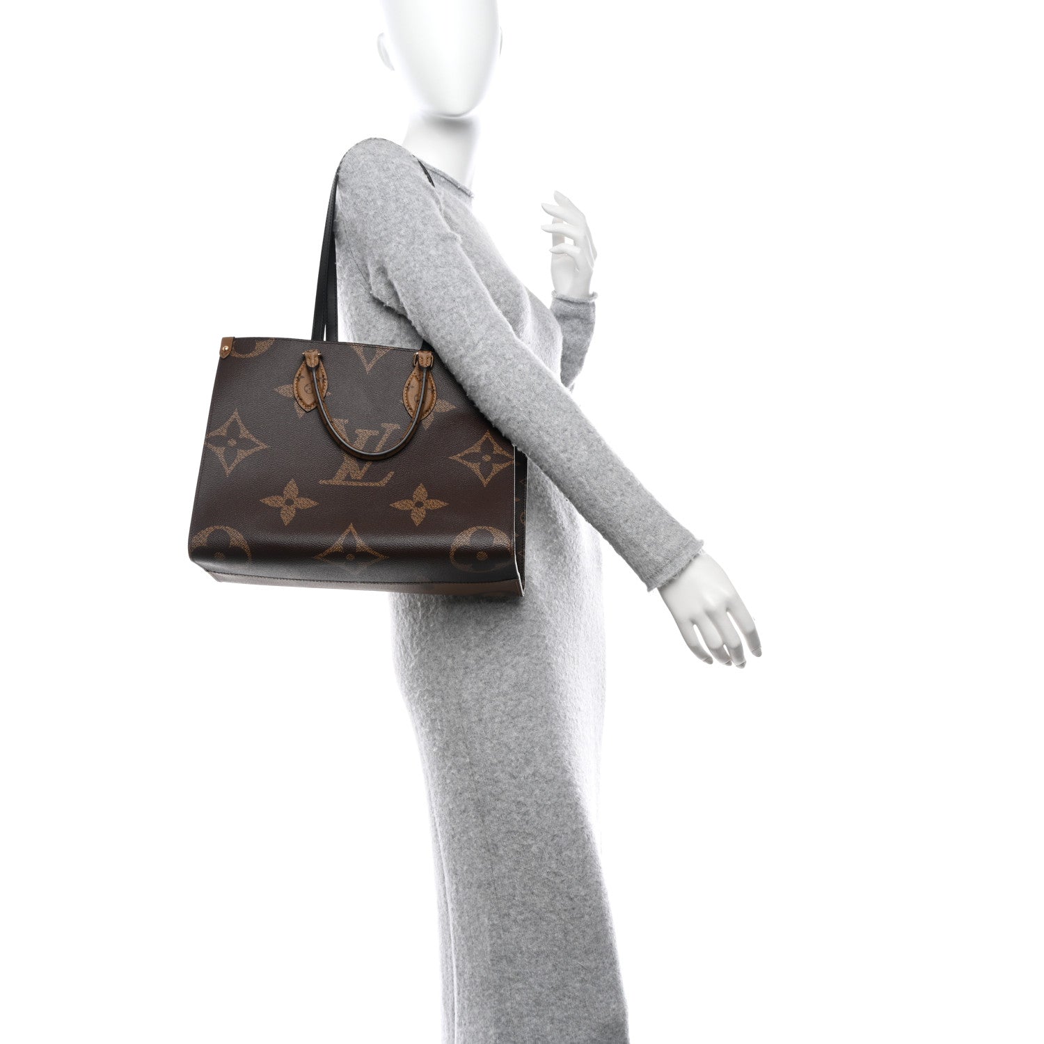 Louis Vuitton Reverse Monogram Giant Onthego MM 2 of 9