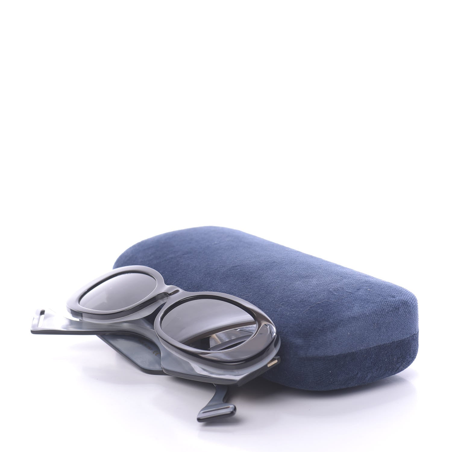 Gucci Acetate Oval Sunglasses GG0517S Black 10 of 10