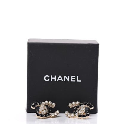 Chanel Resin Pearl CC Dazzling Domino Earrings Gold Black 6 of 6