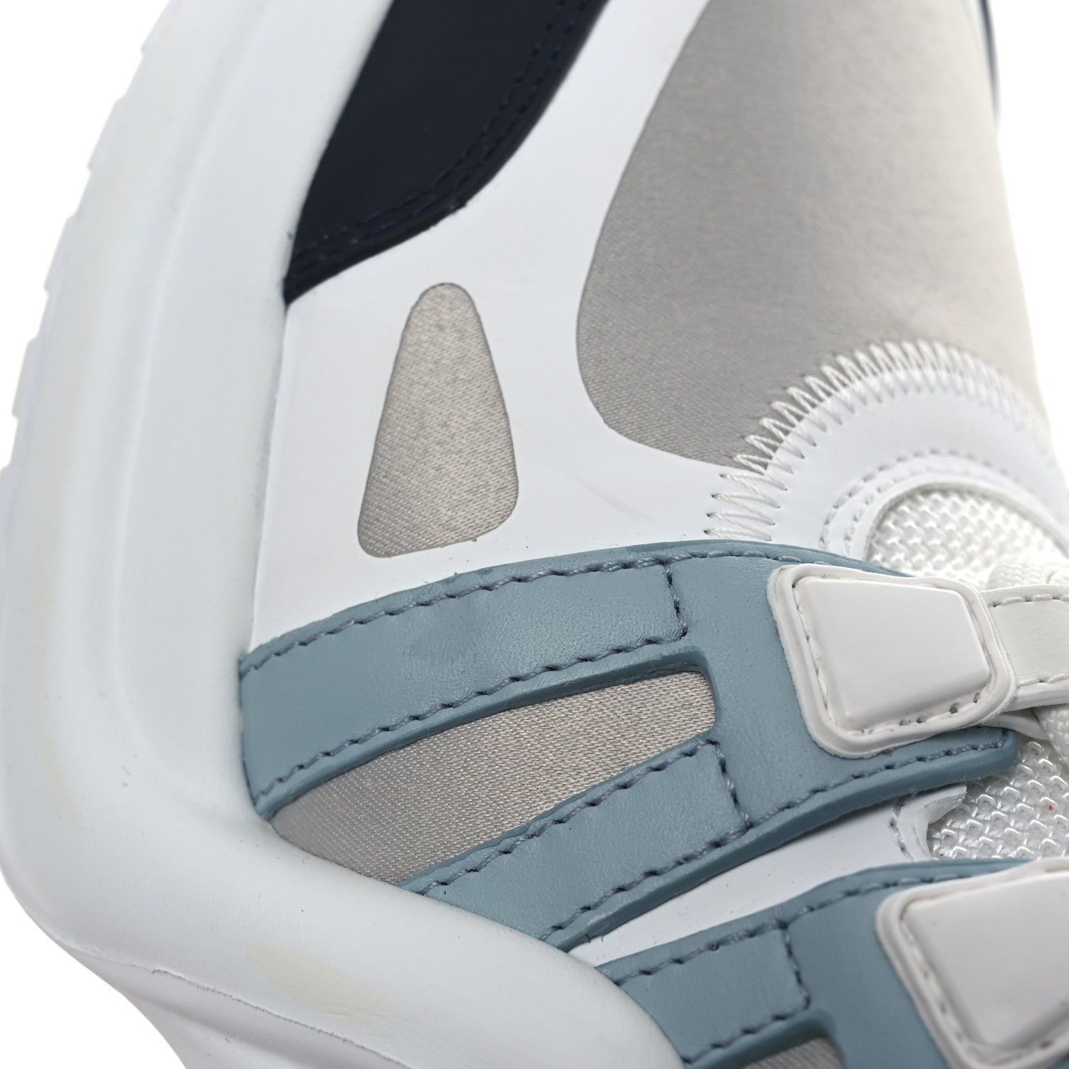 Louis Vuitton Calfskin Technical Nylon LV Archlight Sneakers 38 White Blue Gris 12 of 12