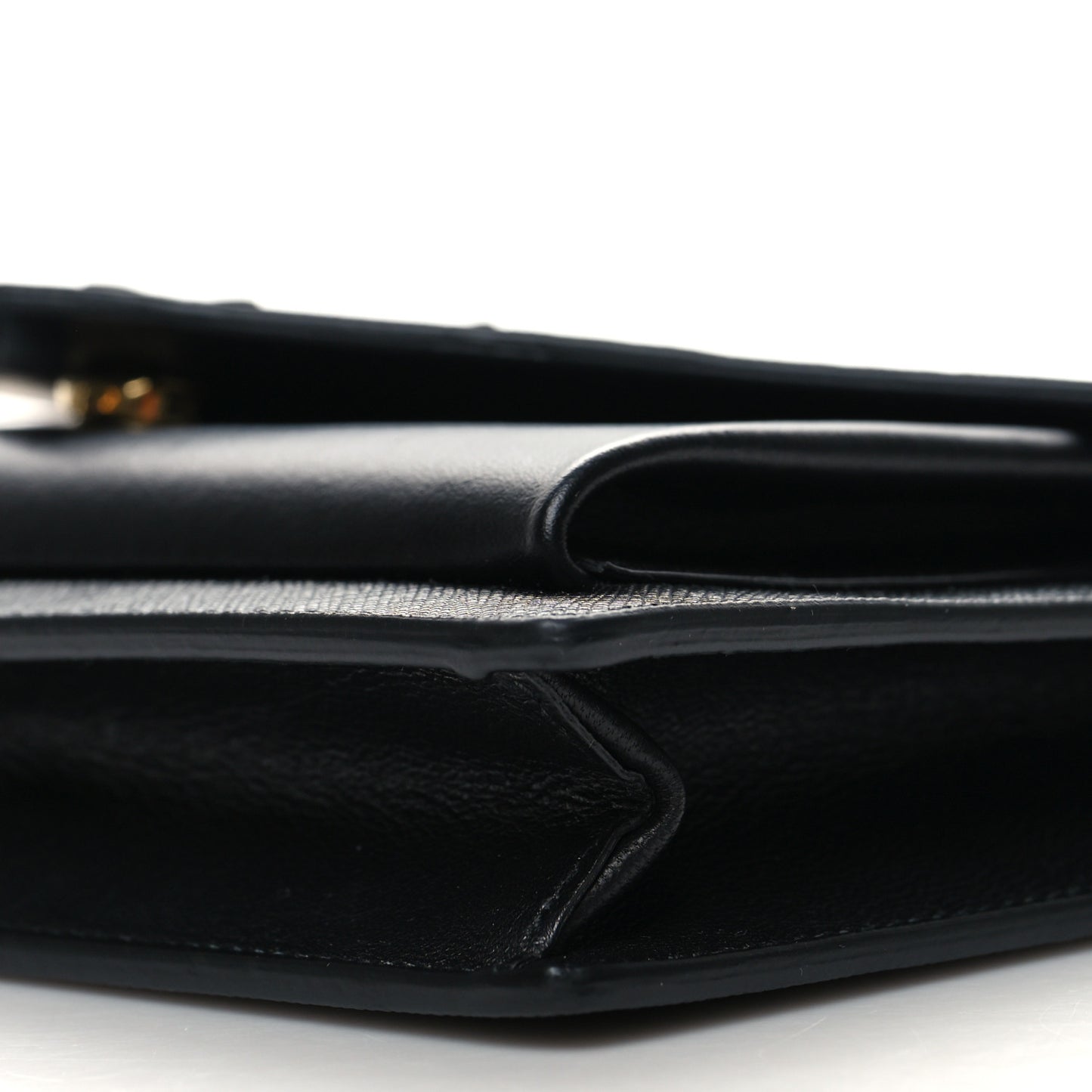 City Calfskin Saffiano Envelope Flap With Chain Black
