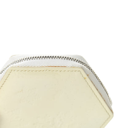 Louis Vuitton Vernis Porte-Monnaie Flocon MM Perle 11 of 11