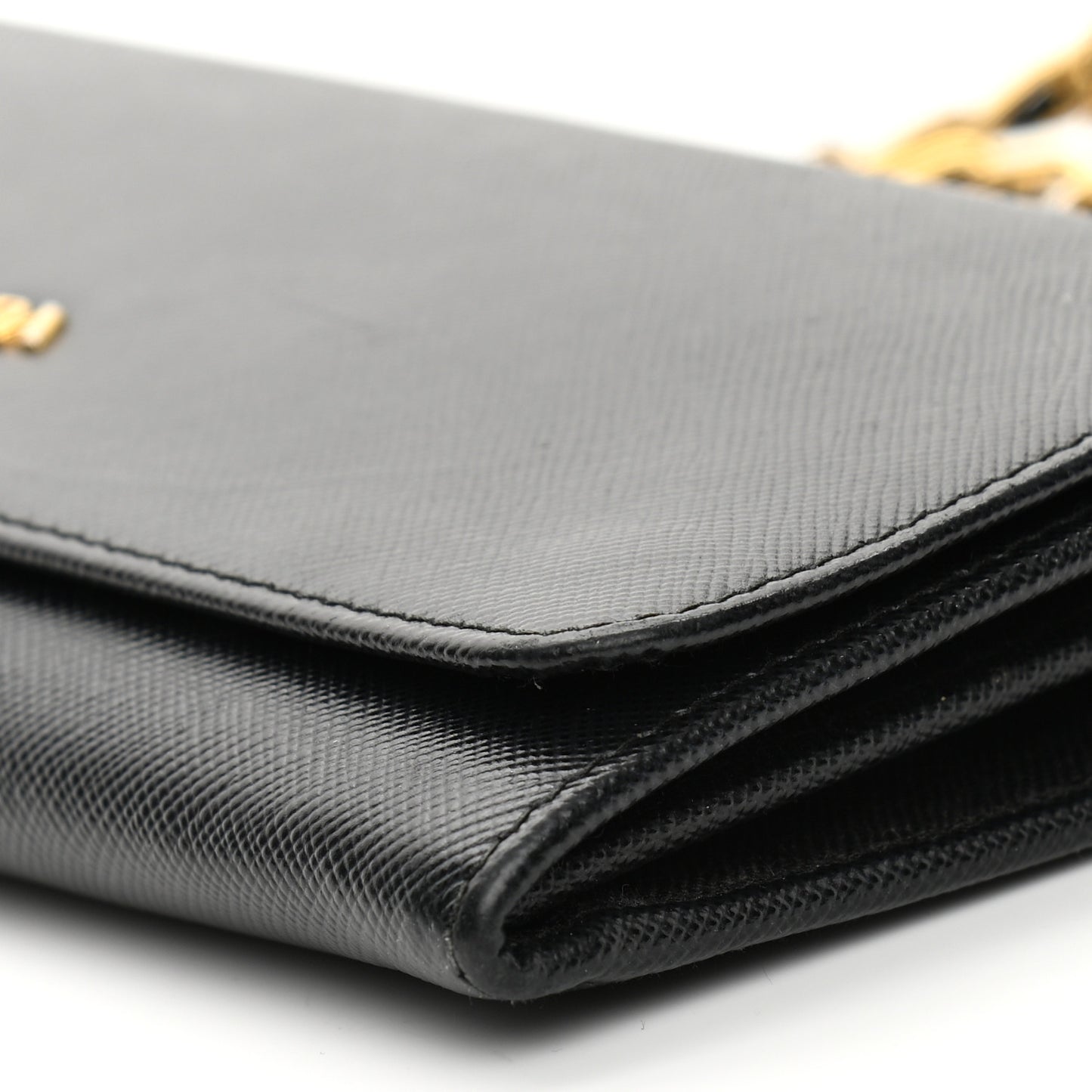Saffiano Metal Oro Chain Wallet Black
