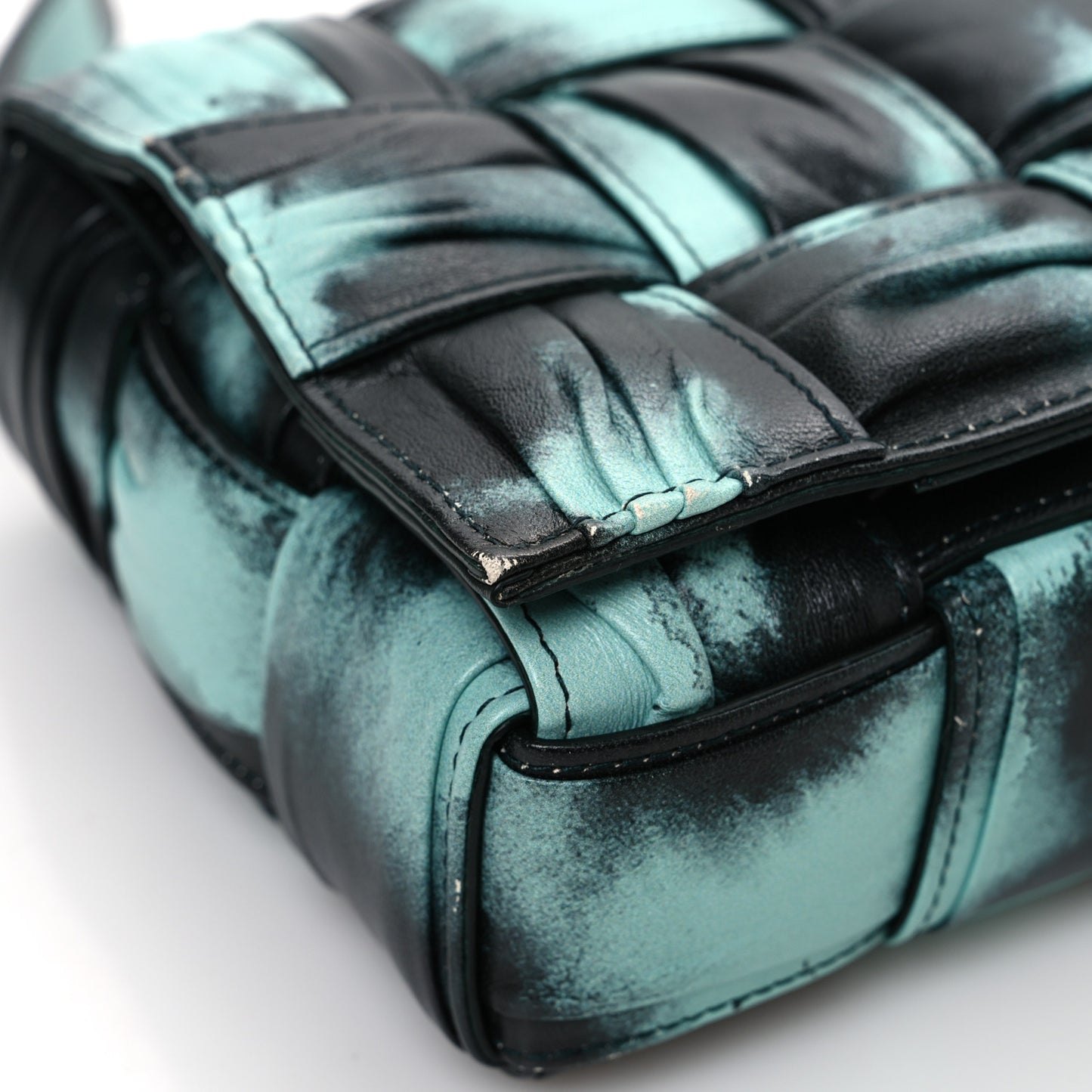 Foulard Tie Dye Maxi Intrecciato Padded Cassette Crossbody Bag Celadon Inkwell