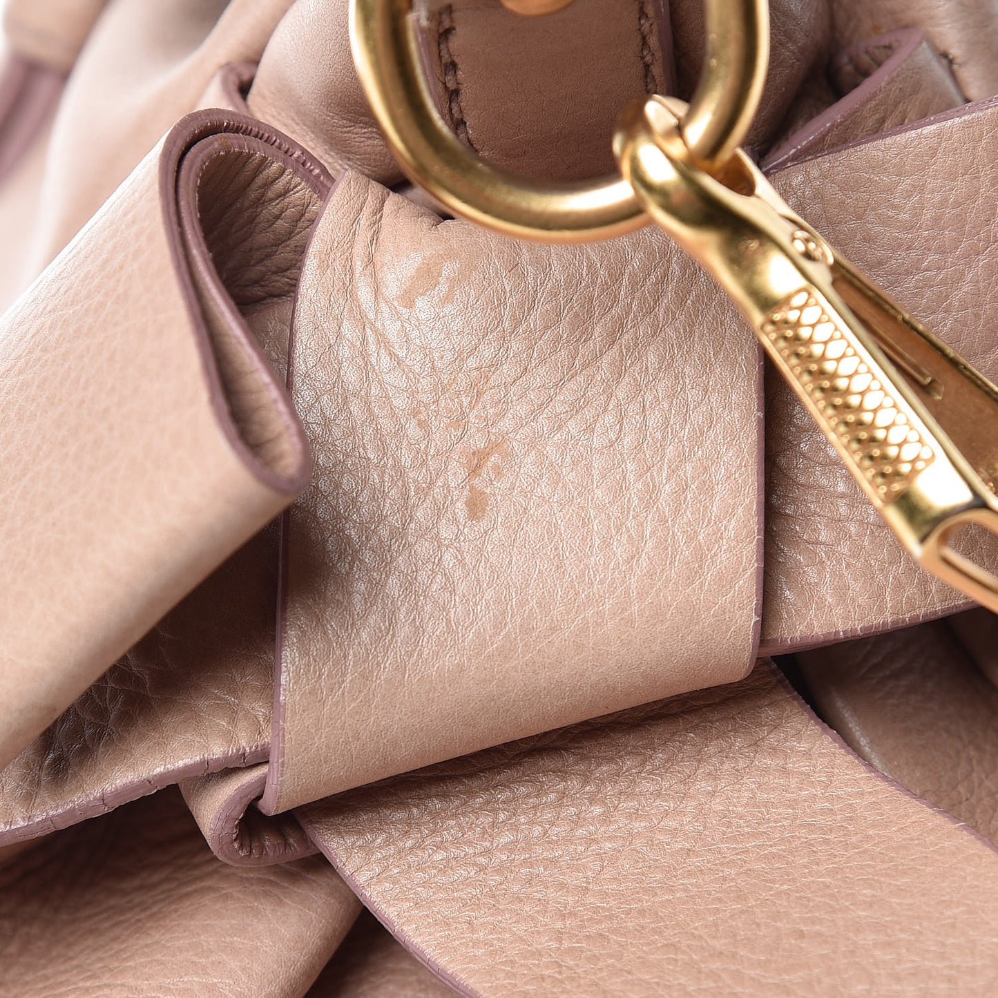 Vitello Medium Bow Bag Cammeo