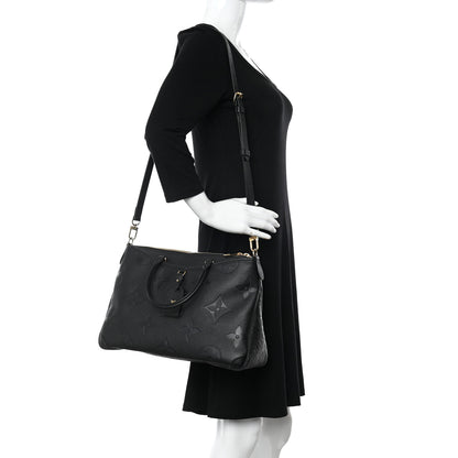 Louis Vuitton Empreinte Monogram Giant Trianon MM Black 2 of 9