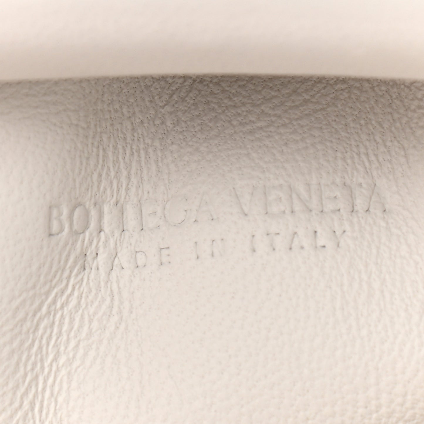 Nappa Intrecciato The Mini Pouch Plaster
