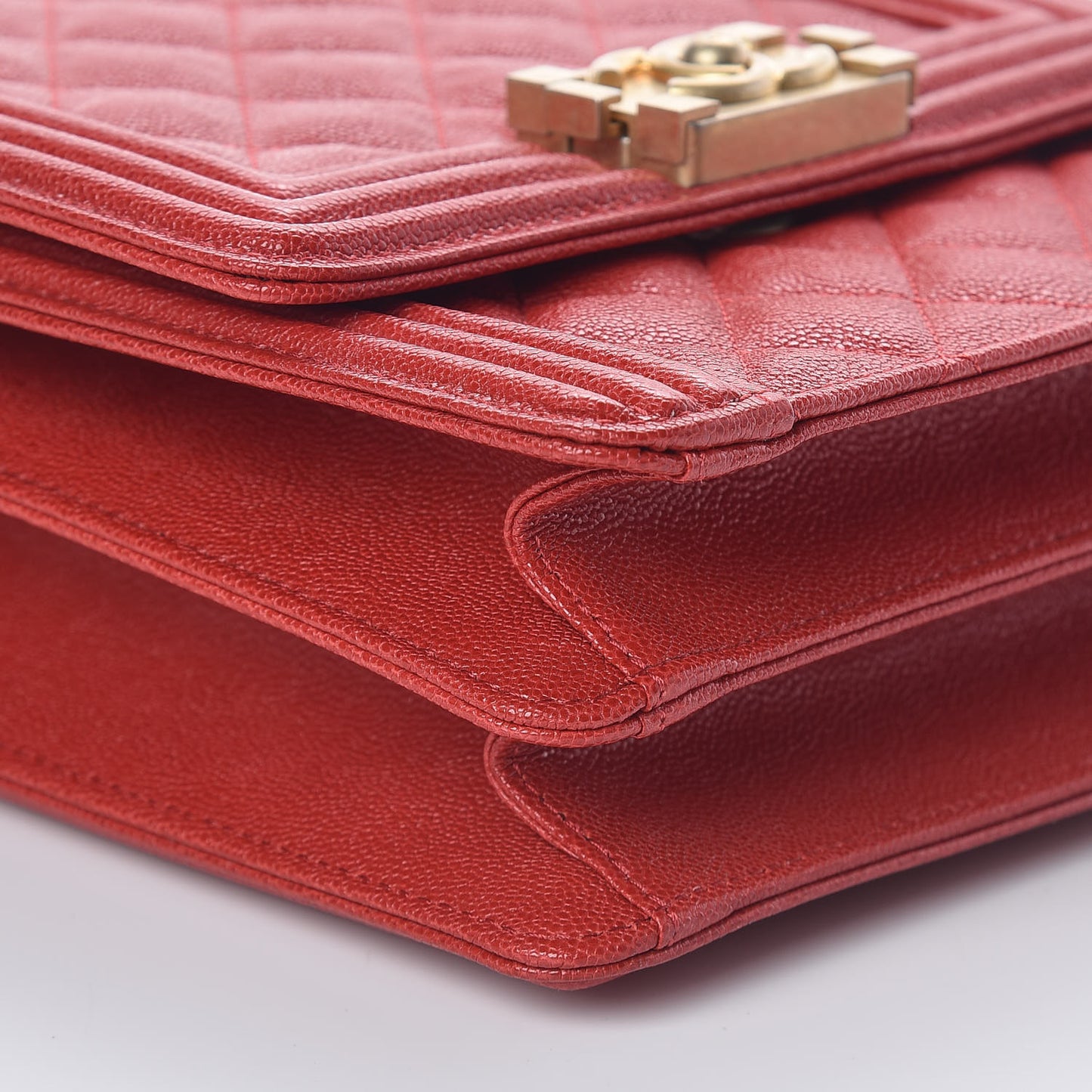 Caviar Quilted North South Boy Flap Red