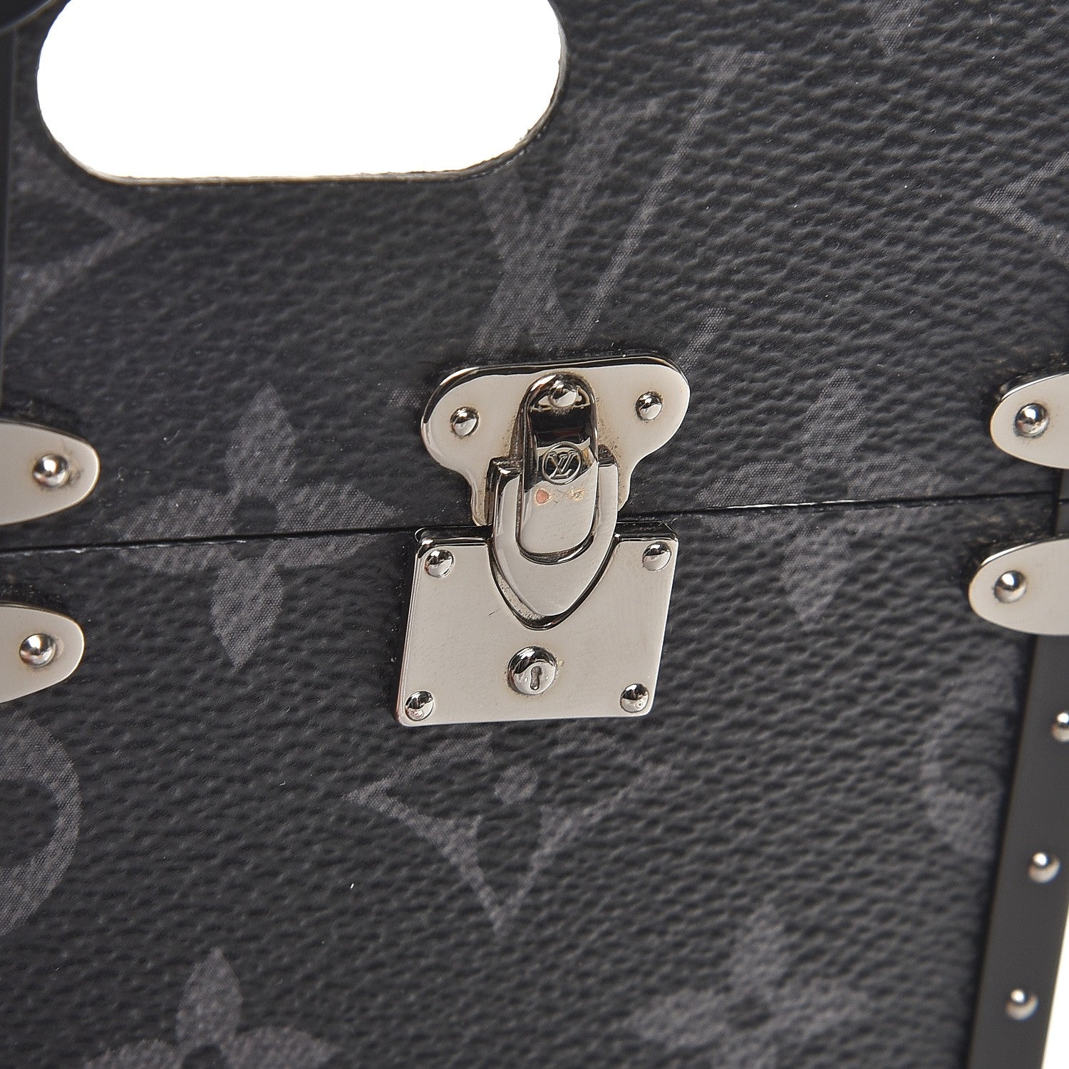 Louis Vuitton Monogram Eclipse Eye-Trunk iPhone 7 Plus Case 7 of 7