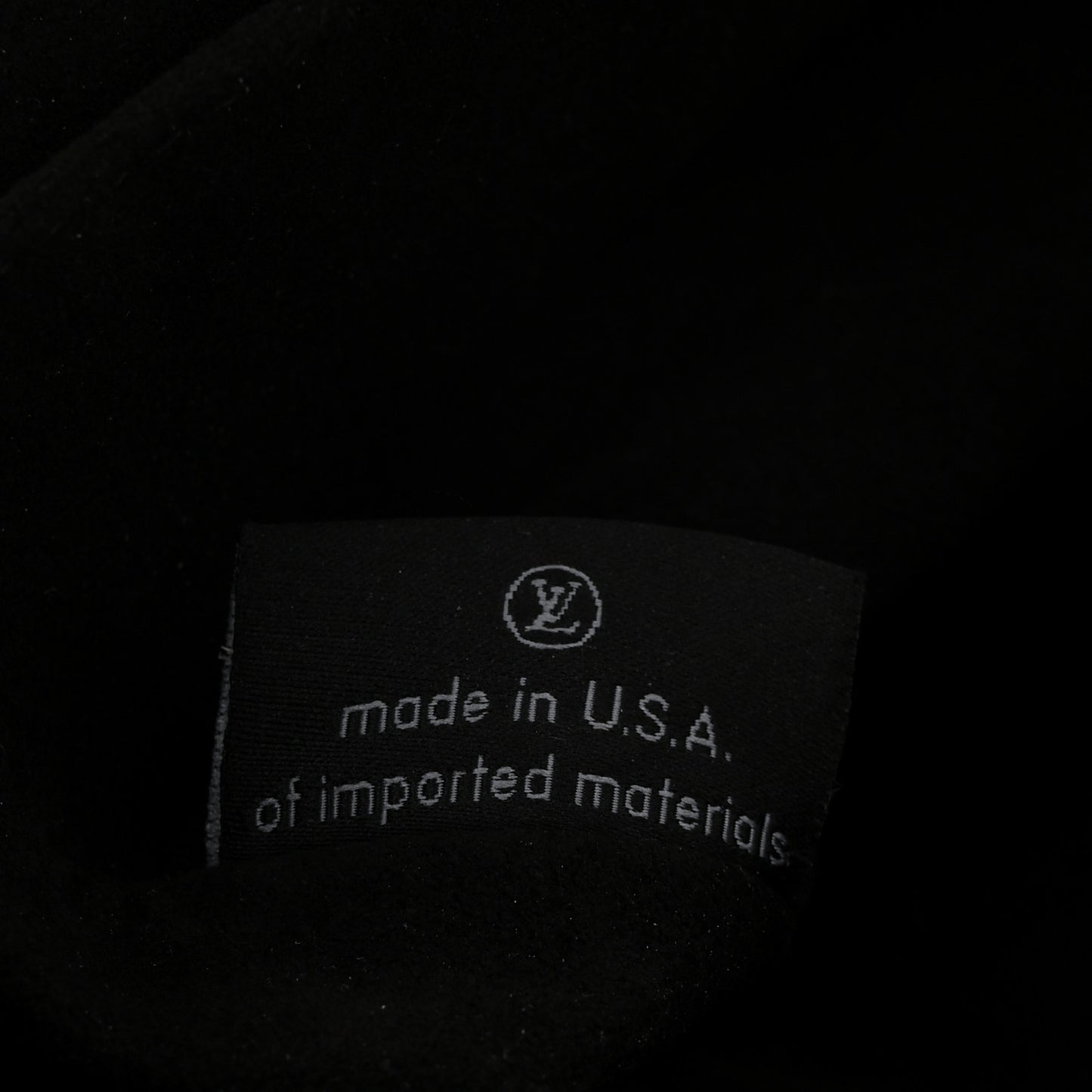 Reverse Monogram Pochette Metis