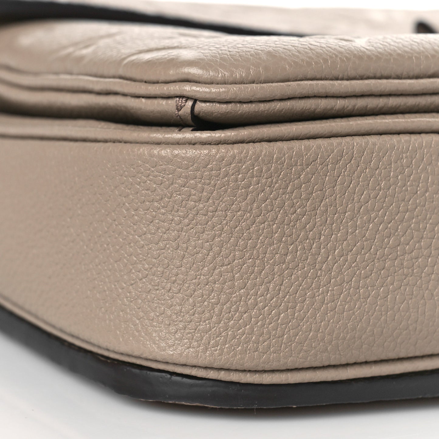 Empreinte Pochette Metis Tourterelle