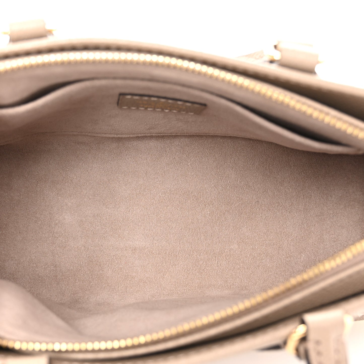Empreinte OnTheGo East West Dove Cream