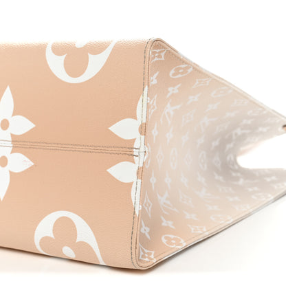 Louis Vuitton Monogram Giant By The Pool Onthego GM Brume 9 of 14