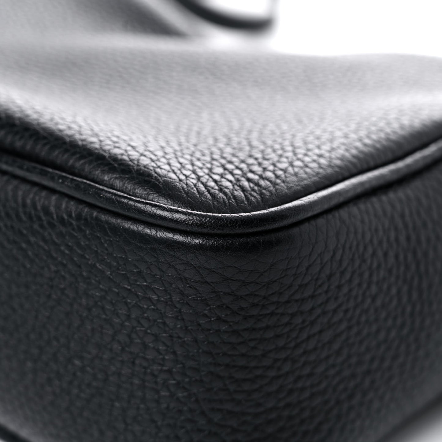 Pebbled Calfskin Small Soho Disco Bag Black