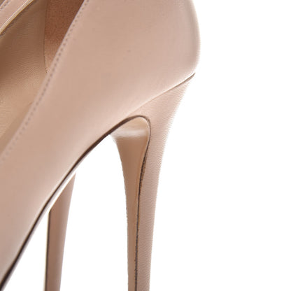 Valentino Garavani Nappa Lace Bow Pumps 39.5 Nude 13 of 17
