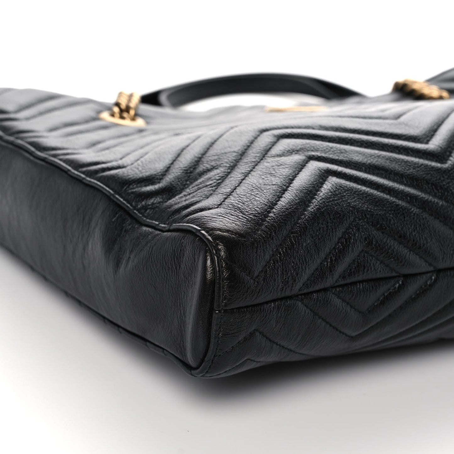 Vintage Calfskin Matelasse Medium GG Marmont Slim Tote Black
