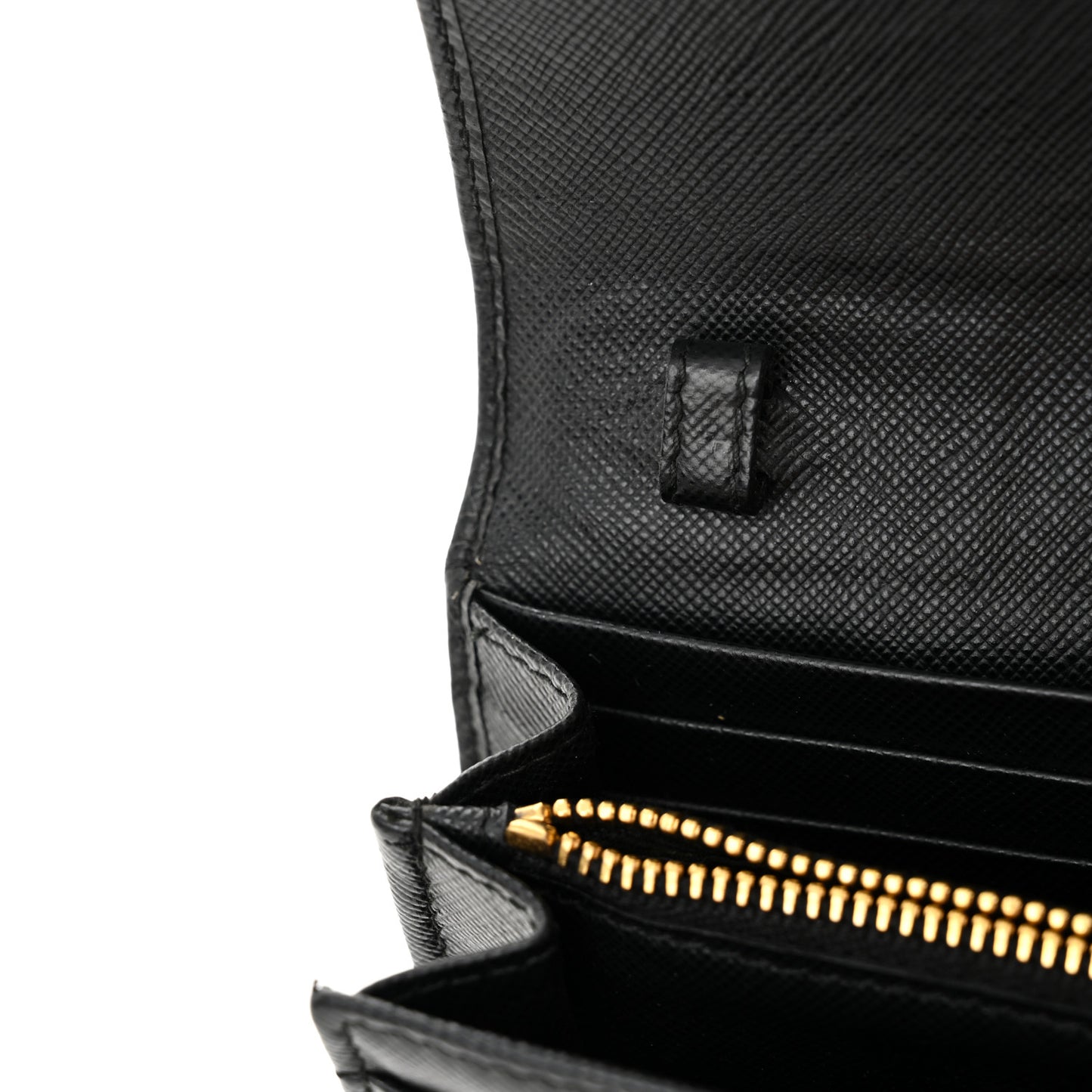 Saffiano Metal Oro Chain Wallet Black