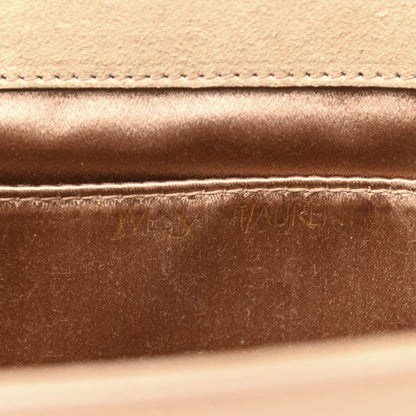 Saint Laurent Patent Calfskin Monogram Large Belle De Jour Clutch Chair 7 of 14