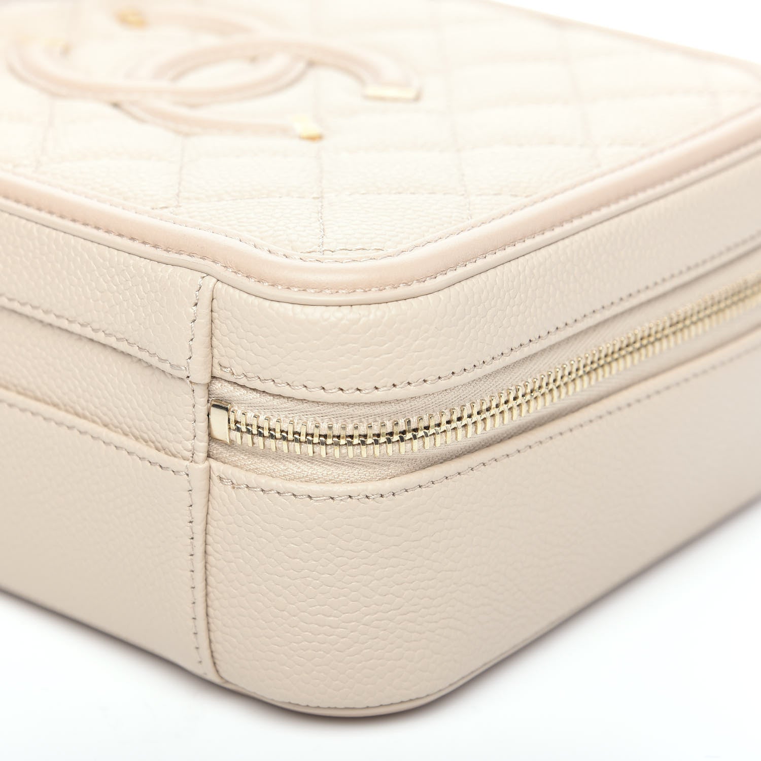 Chanel Caviar Quilted Medium CC Filigree Vanity Case Light Beige 8 of 9