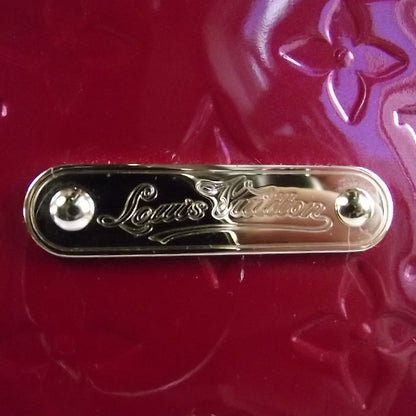 Louis Vuitton Vernis Bellevue PM Pomme D'Amour 8 of 9