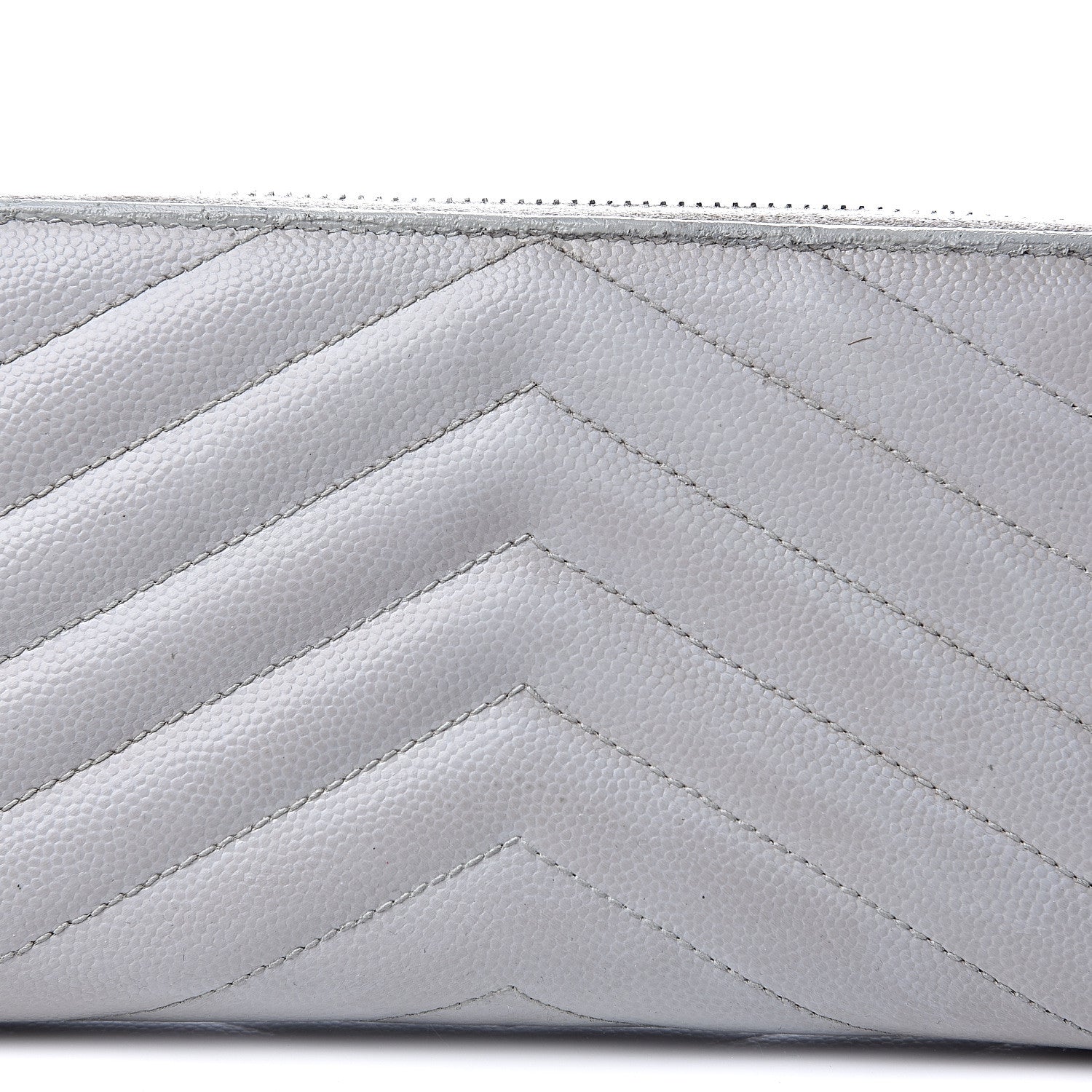 Saint Laurent Grain De Poudre Matelasse Chevron Monogram Zip Around Wallet Granite 11 of 15