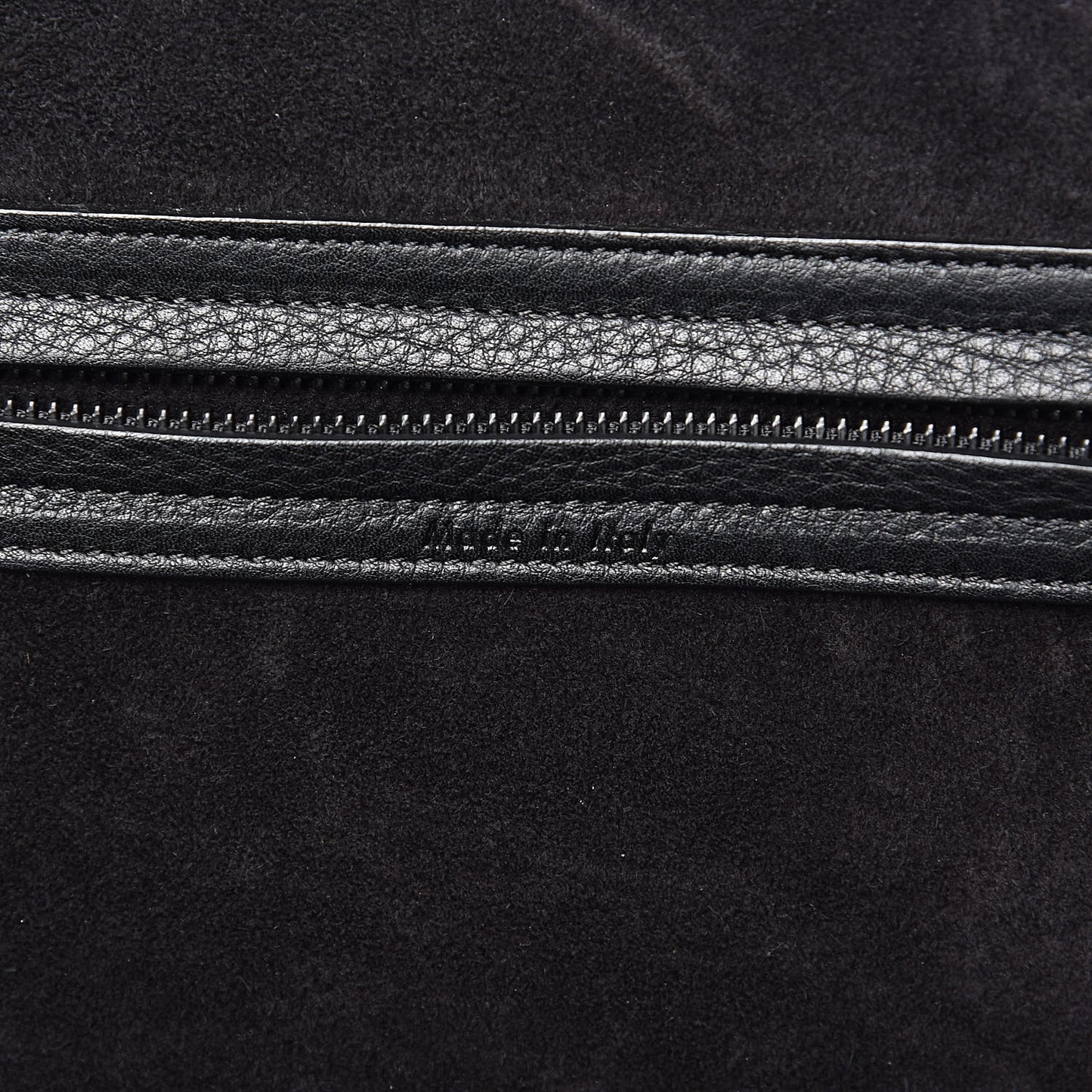 Supple Calfskin Medium Phantom Luggage Black