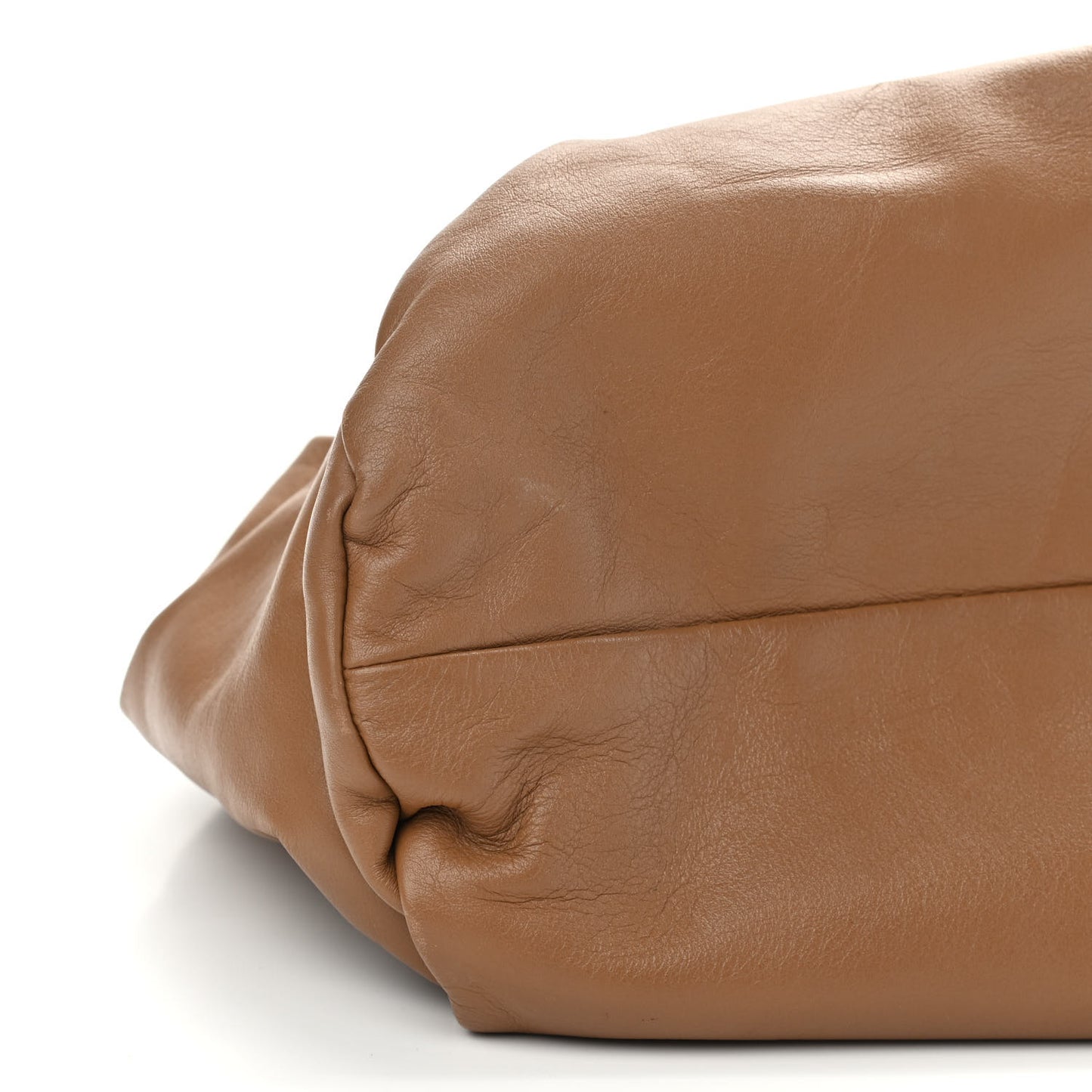 Smooth Butter Calfskin Small The Shoulder Pouch Cammello