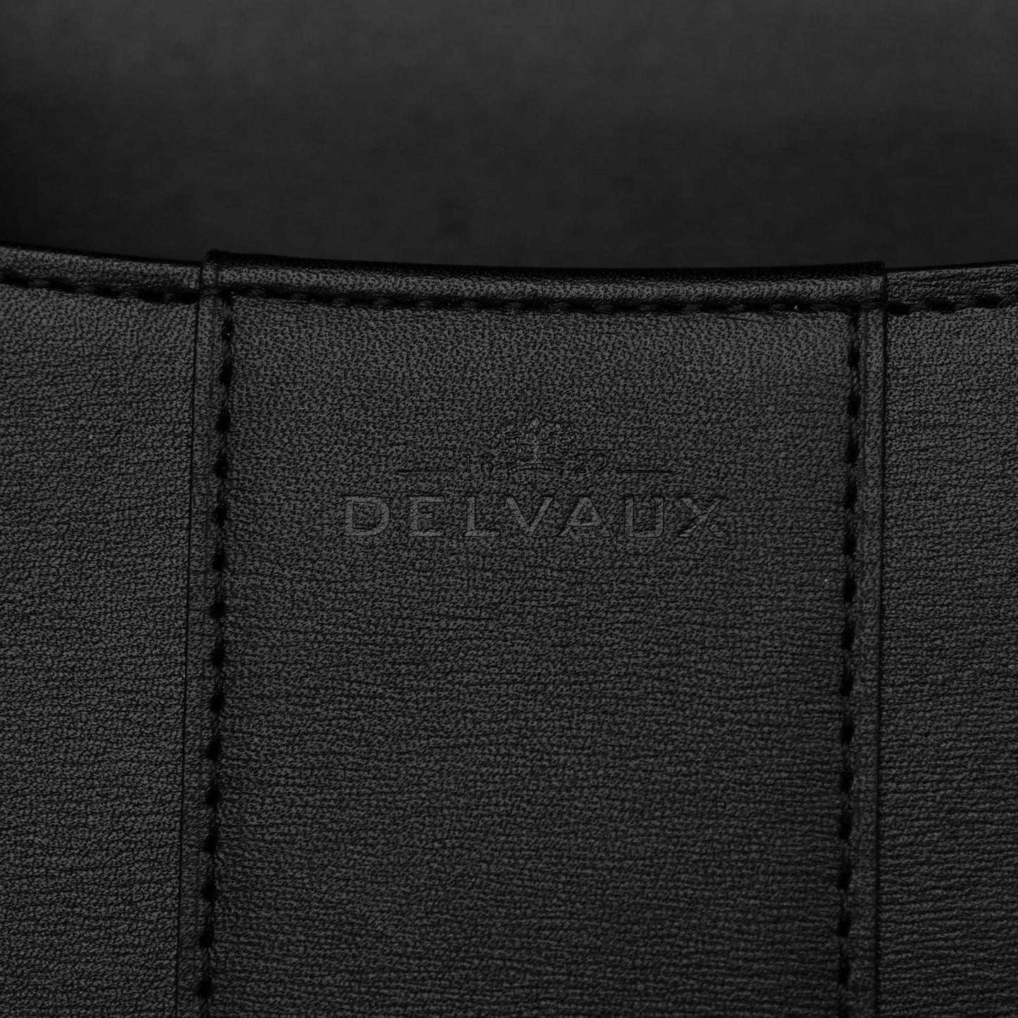 Calfskin MM L'Humour Brillant Satchel Black
