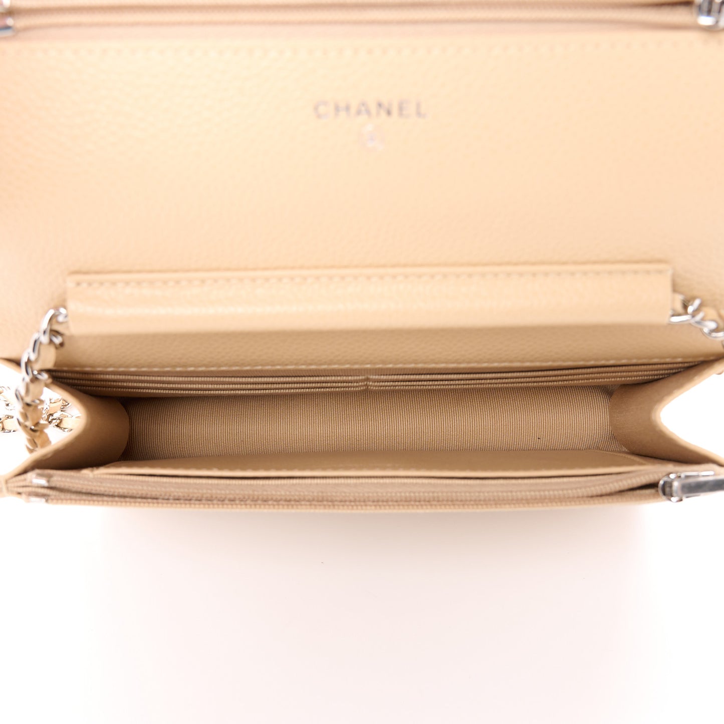 Caviar Quilted Wallet on Chain WOC Beige