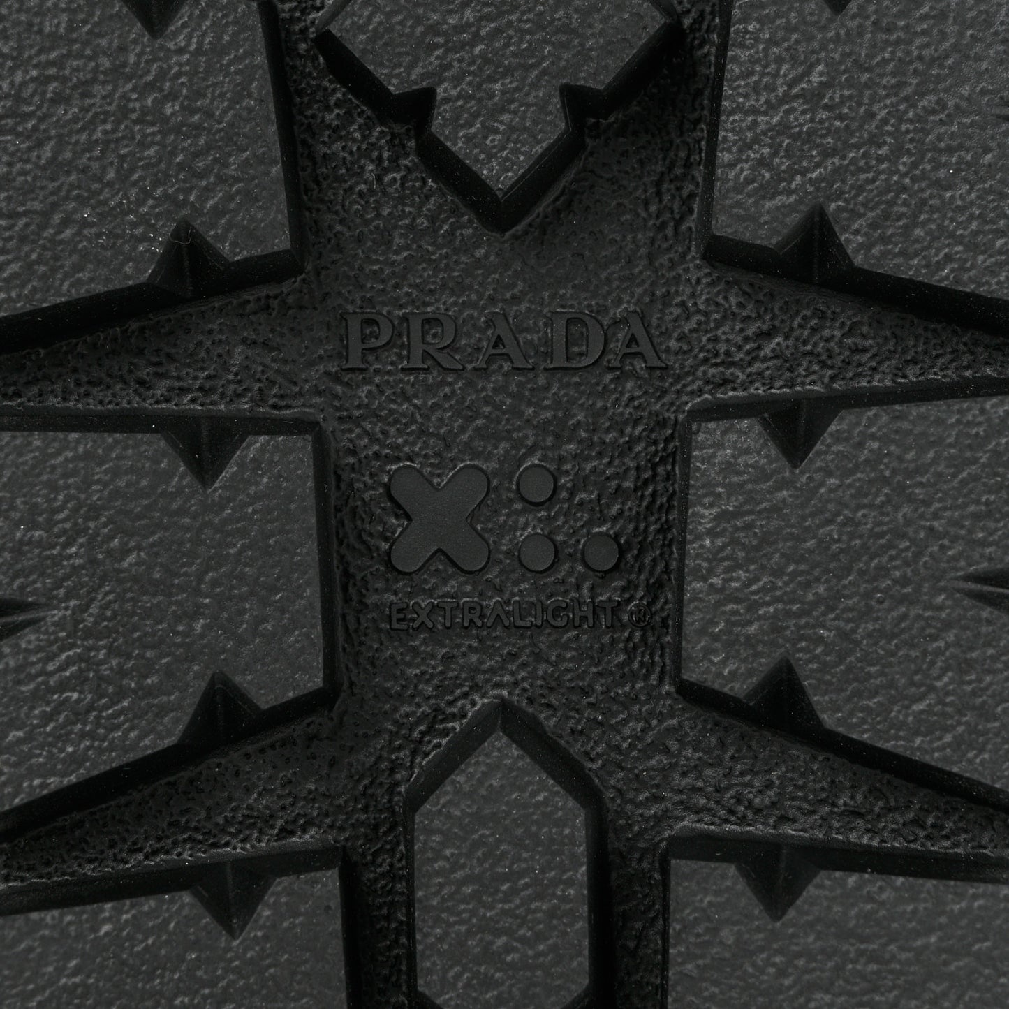 Shearling Triangle Logo 20mm Slippers 38 Black