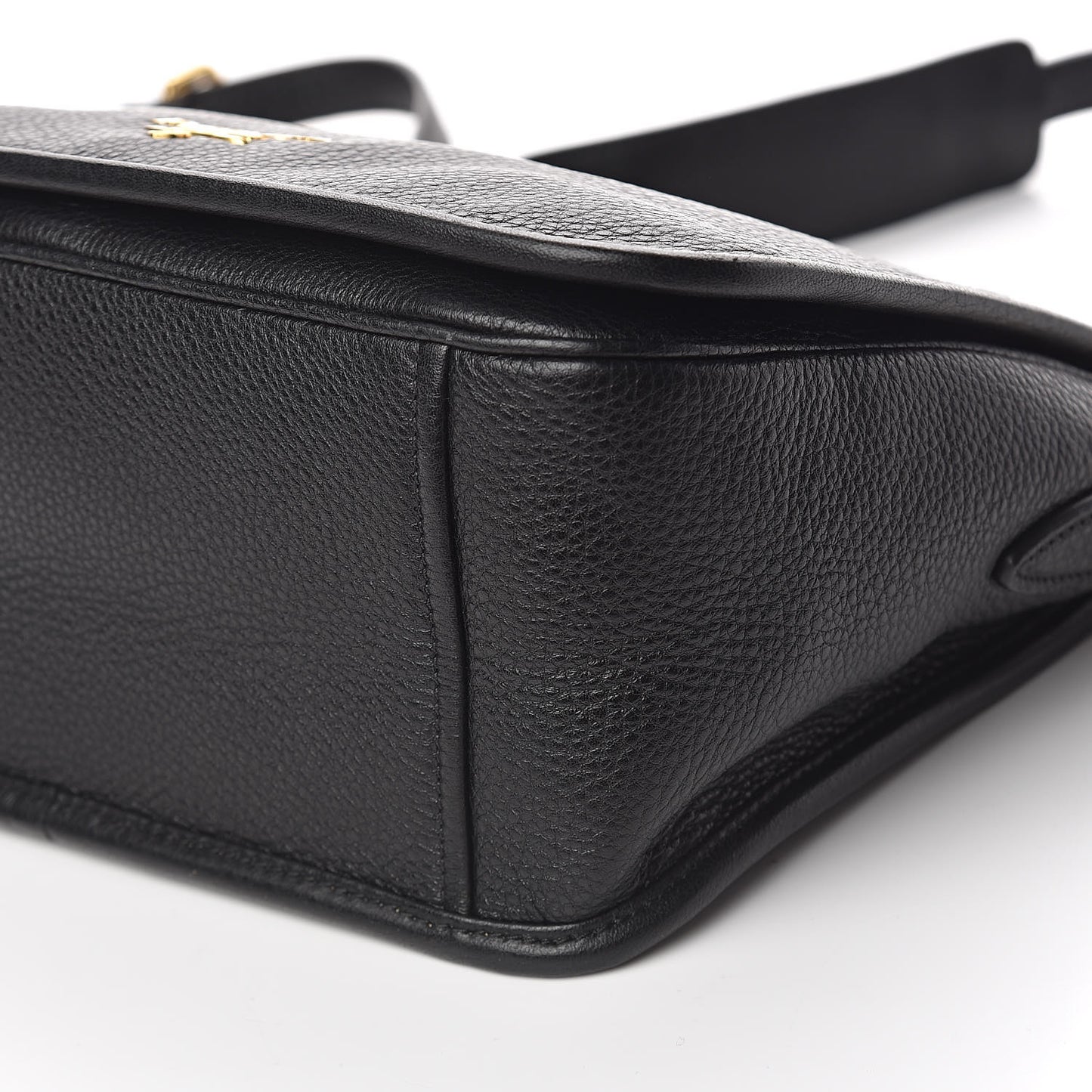 Vitello Phenix Crossbody Bag Black